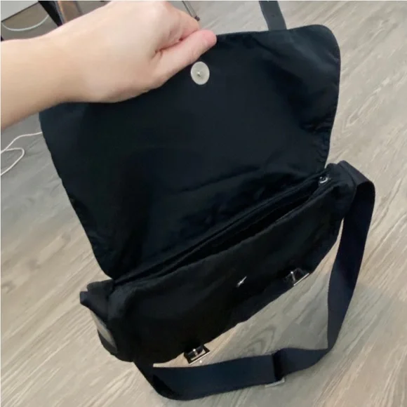 Prada - Vela Messenger Bag ~9.75”H x 13”L" x 4.5”D Black Nylon Pristine $Firm - Picture 12 of 17
